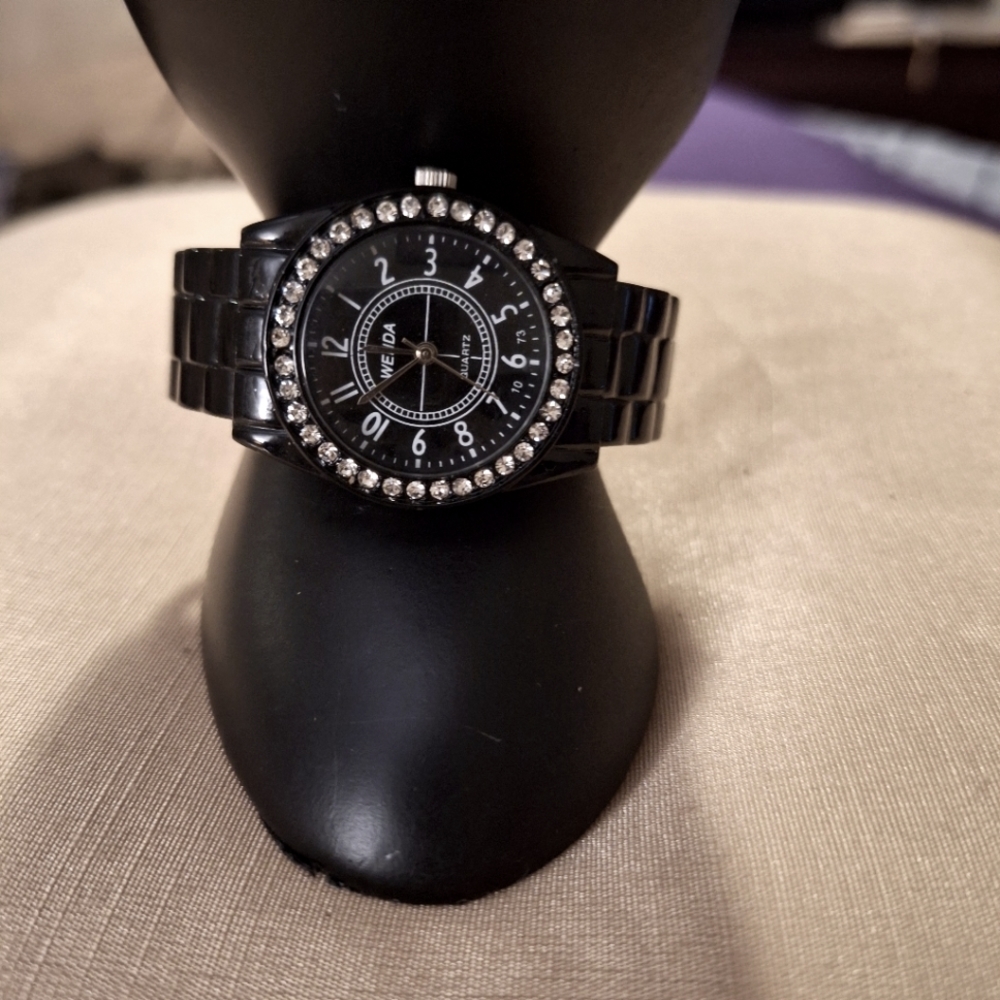 👀 Wenda Black Cuff Watch Small Simulated diamond Stainless steel back  lik…